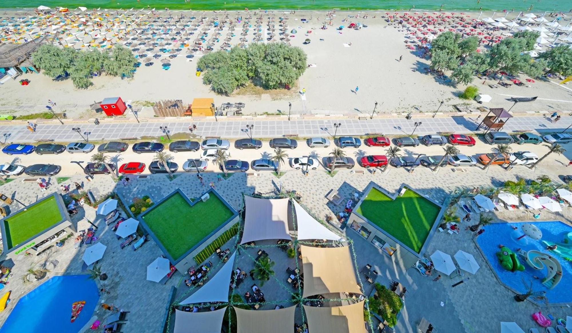 Apartament Sunway Alezzi Beach Năvodari Esterno foto