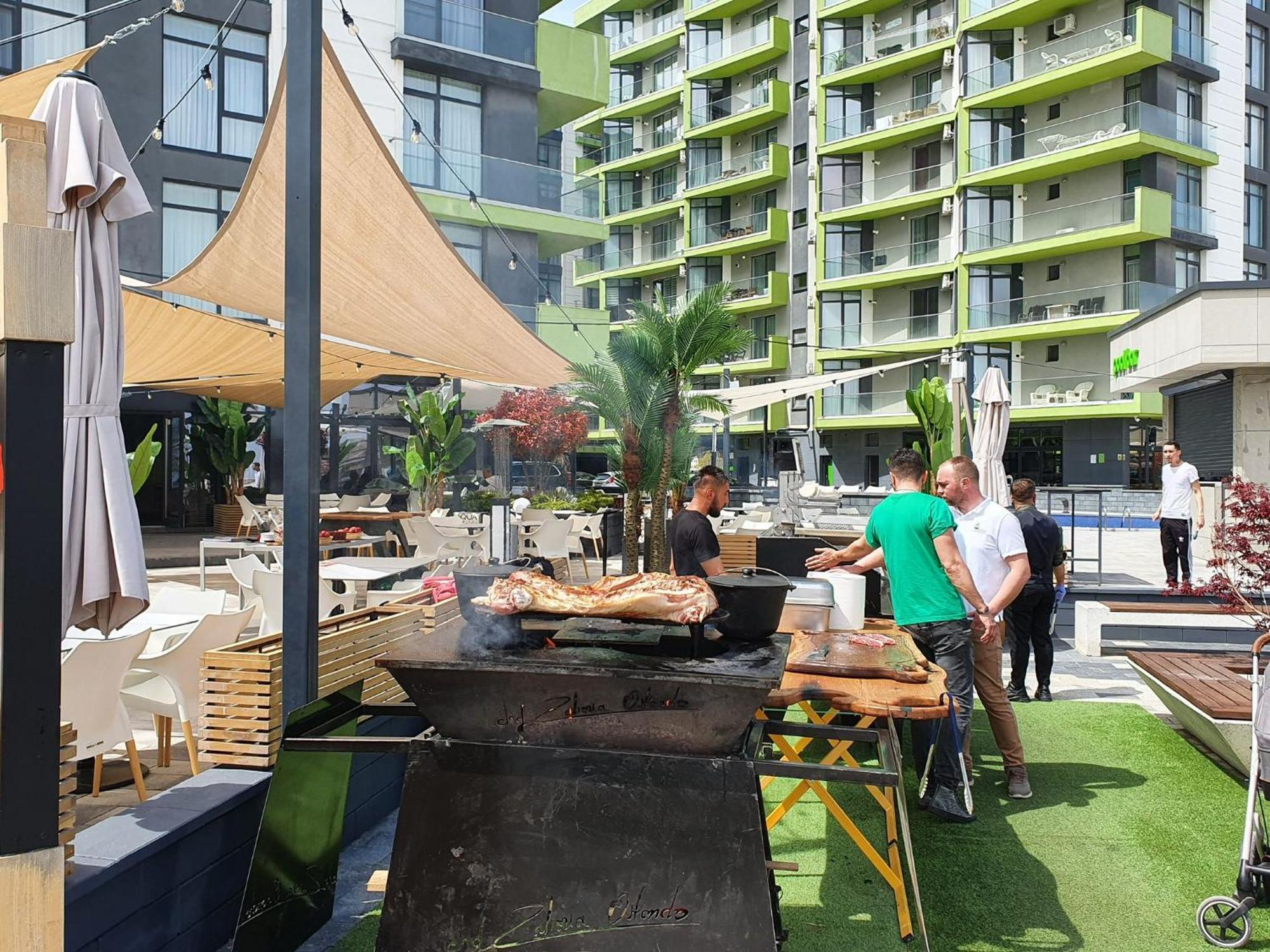 Apartament Sunway Alezzi Beach Năvodari Esterno foto